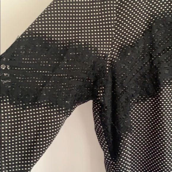 🌟 Ann Taylor Polka Dot Blouse Lace Deta… - Picture 4 of 6
